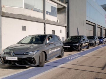LO MEJOR DE LA SEMANA: el R4 E-Tech Plein Sud, la Smart Compact Van de Stellantis Pro One y el nuevo presidente de ANFAC
