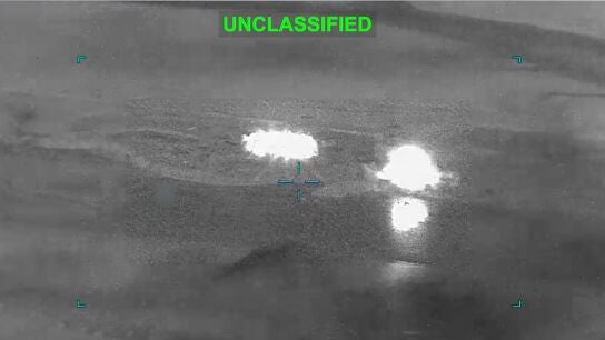EEUU ataca la costa iran&iacute; del estrecho de Ormuz por un impacto en un petrolero.