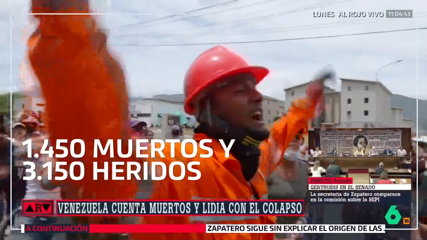 La desesperación de un padre tras conseguir desenterrar la mitad del cuerpo de su hija en Venezuela: "Que me maten si quieren" La desesperación de un padre tras conseguir desenterrar la mitad del cuerpo de su hija en Venezuela: "Que me maten si quieren"