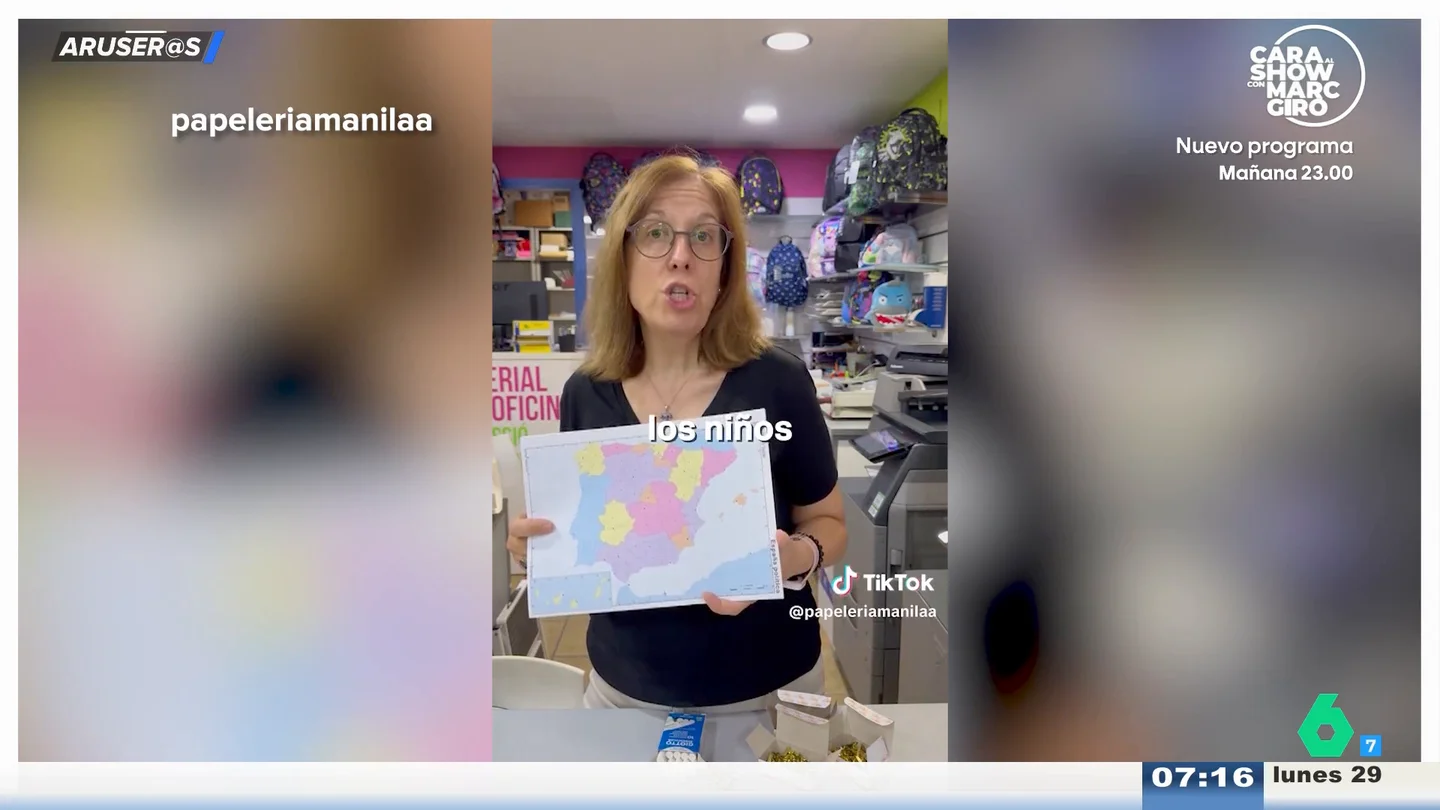 La dueña de una papelería revela los productos que antes arrasaban y hoy casi nadie compra: "Ahora todo son pantallas" La dueña de una papelería revela los productos que antes arrasaban y hoy casi nadie compra: "Ahora todo son pantallas"