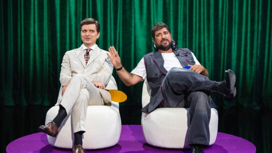 &iquest;Ser&aacute; capaz Antonio Orozco de reconocer a un cantante profesional sin escucharlo? As&iacute; es el reto de Cara al Show