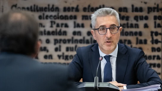 El ministro de Hacienda, Arcadi España, comparece ante la Comisión de Hacienda El ministro de Hacienda, Arcadi España, comparece ante la Comisión de Hacienda