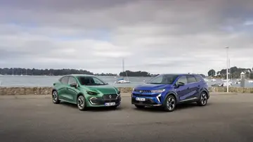 Renault Clio y Renault Symbioz Renault Clio y Renault Symbioz