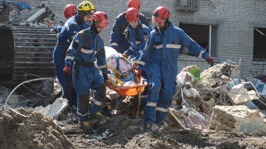 Hasta 25 misiles balísticos y doce drones han impactado en 33 puntos de Ucrania