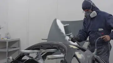 Puedes cambiar el color de tu coche, pero hay un detalle legal que no debes olvidar Puedes cambiar el color de tu coche, pero hay un detalle legal que no debes olvidar