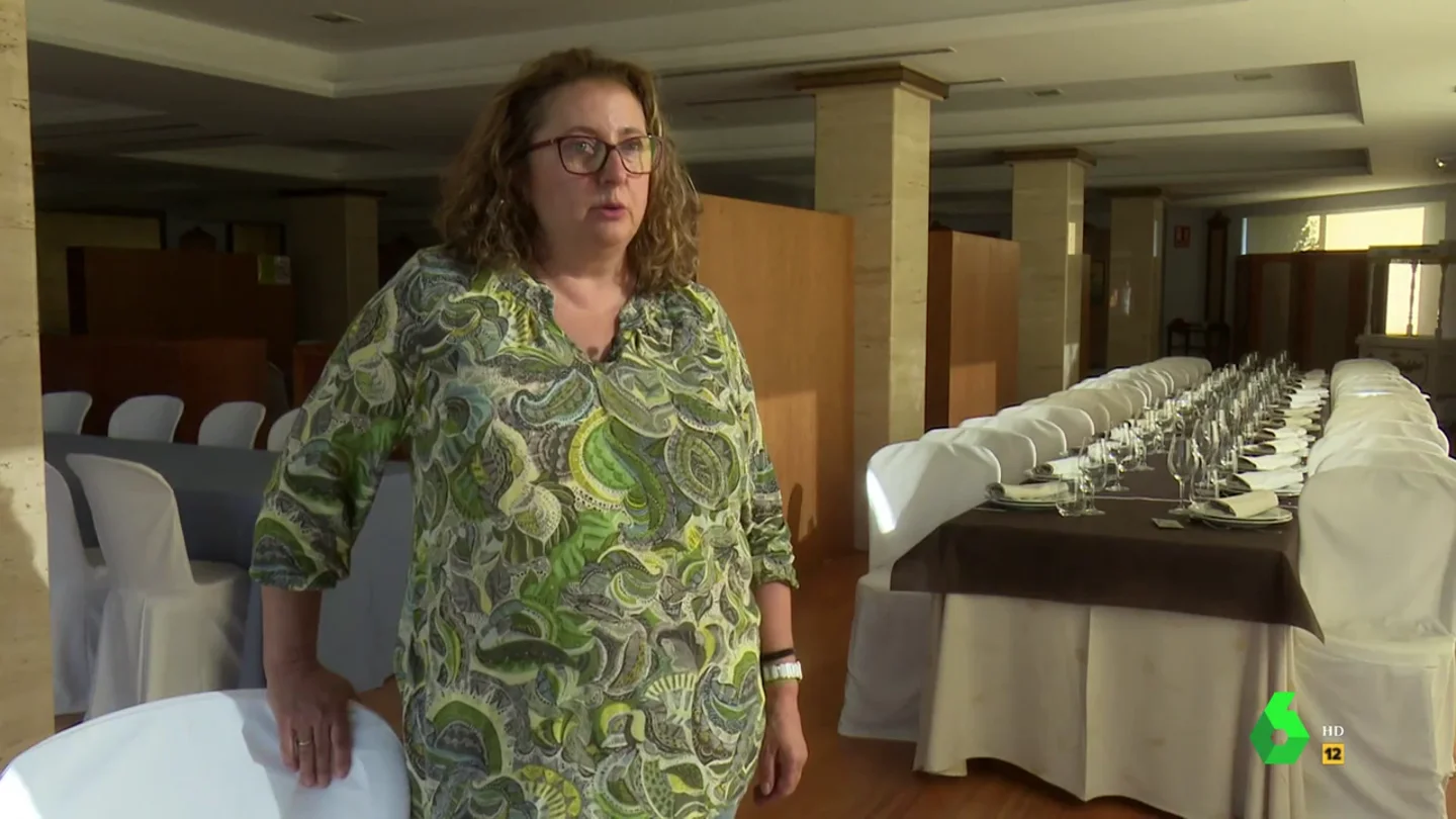 Un bautizo, más de 200 invitados y una factura de miles de euros por pagar: así fue el mayor 'simpa' de la historia de España Un bautizo, más de 200 invitados y una factura de miles de euros por pagar: así fue el mayor 'simpa' de la historia de España