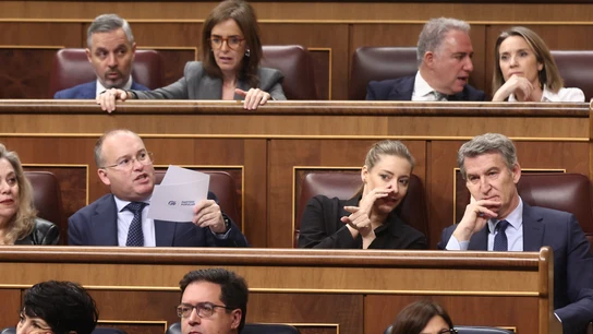 El secretario general del PP, Miguel Tellado; la portavoz del PP en el Congreso, Ester Muñoz, y el presidente del Partido Popular, Alberto Núñez Feijóo El secretario general del PP, Miguel Tellado; la portavoz del PP en el Congreso, Ester Muñoz, y el presidente del Partido Popular, Alberto Núñez Feijóo