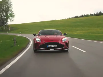 Aston Martin Vantage S Aston Martin Vantage S