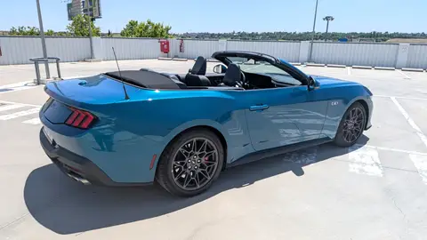 Ford Mustang GT Cabriolet Ford Mustang GT Cabriolet