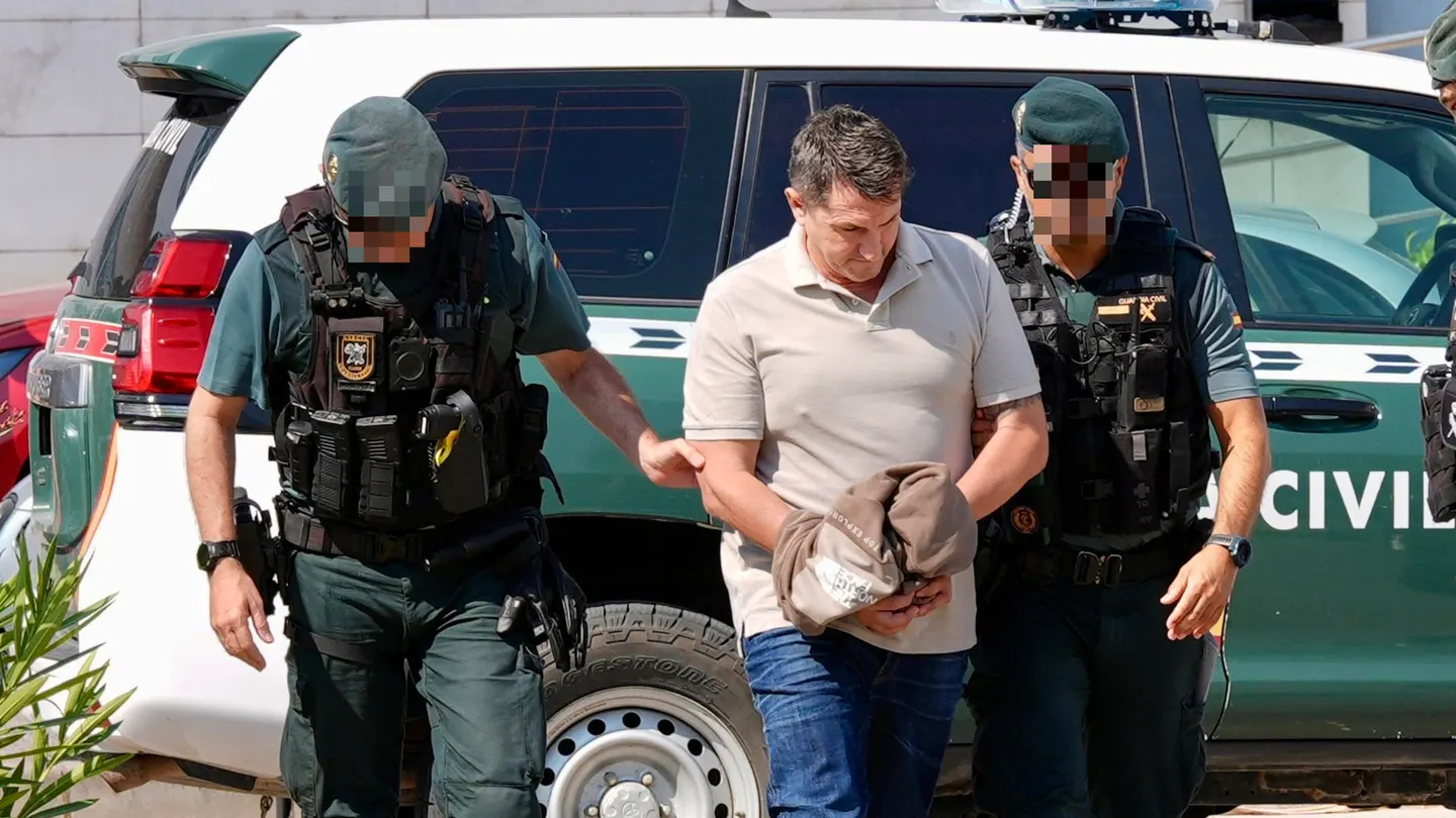 Entran en prisión dos de los 11 detenidos en Cádiz por un supuesto blanqueo de capitales en patrocinios públicos de conciertos Entran en prisión dos de los 11 detenidos en Cádiz por un supuesto blanqueo de capitales en patrocinios públicos de conciertos