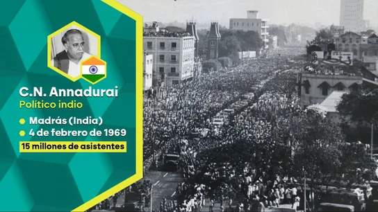 Jamenei no es el único: los otros grandes funerales por todo lo alto como el de Jomeini o el de Ghandi Jamenei no es el único: los otros grandes funerales por todo lo alto como el de Jomeini o el de Ghandi