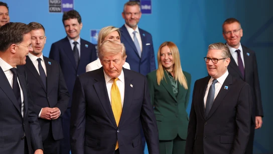 Donald Trump, junto al resto de líderes de la OTAN Donald Trump, junto al resto de líderes de la OTAN