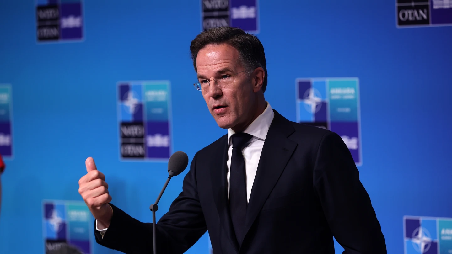 El secretario general de la OTAN, Mark Rutte, habla a su llegada a la cumbre de la OTAN de 2026 en Ankara, Turquía, el 8 de julio de 2026. El secretario general de la OTAN, Mark Rutte, habla a su llegada a la cumbre de la OTAN de 2026 en Ankara, Turquía, el 8 de julio de 2026.