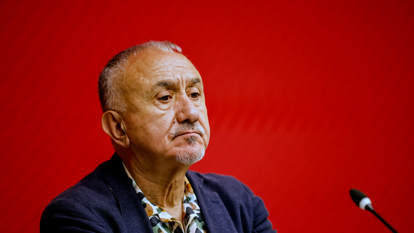El secretario general de UGT, Pepe Álvarez, durante la presentación de la puesta en marcha del fondo sindical de solidaridad en Madrid El secretario general de UGT, Pepe Álvarez, durante la presentación de la puesta en marcha del fondo sindical de solidaridad en Madrid