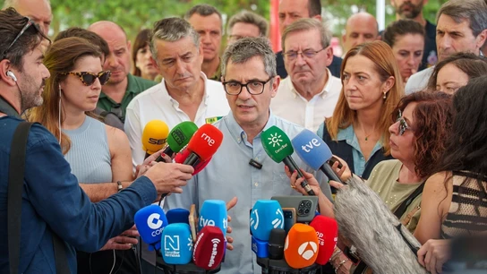 Félix Bolaños visita la zona del incendio de Los Gabarros, Almería. Félix Bolaños visita la zona del incendio de Los Gabarros, Almería.