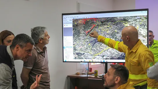 Marlaska, en el centro de control operativo en Turre Marlaska, en el centro de control operativo en Turre