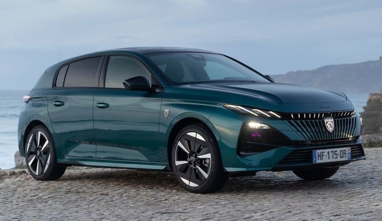 Peugeot e-308