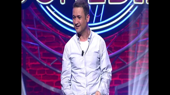 El primer monólogo de Secun de la Rosa en El Club de la Comedia: "Los tacos son como el avecrem del lenguaje, le dan saborcillo" El primer monólogo de Secun de la Rosa en El Club de la Comedia: "Los tacos son como el avecrem del lenguaje, le dan saborcillo"