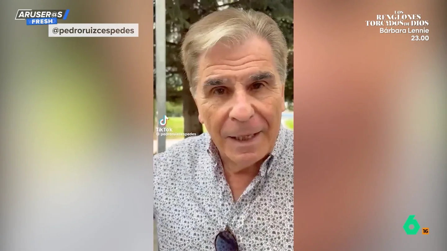 Pedro Ruiz, sobre cómo casi atropella a un chaval por ir mirando el móvil: "Una cosa es la tecnología y otra, la gilipollez" Pedro Ruiz, sobre cómo casi atropella a un chaval por ir mirando el móvil: "Una cosa es la tecnología y otra, la gilipollez"