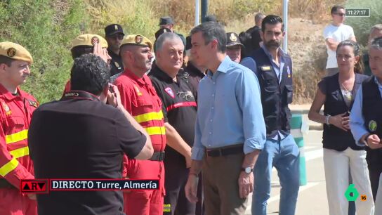 S&aacute;nchez visita las zonas afectadas por el incendio de Los Gallardos