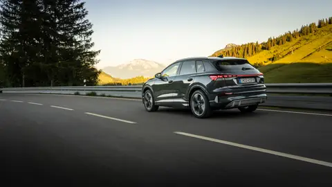 Audi Q4 e-tron Audi Q4 e-tron