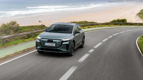 Audi Q4 e-tron Audi Q4 e-tron