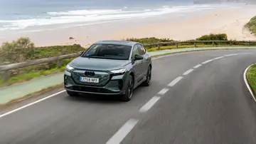Audi Q4 e-tron Audi Q4 e-tron
