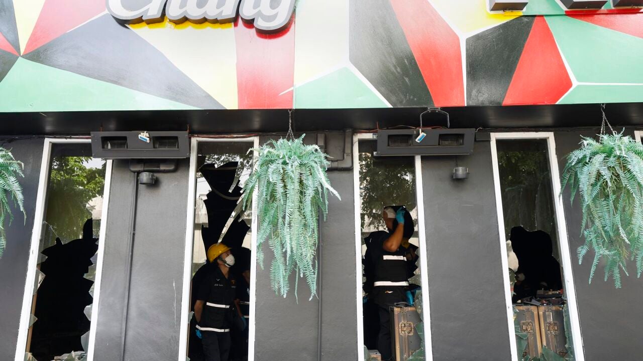 Bangkok ordena inspeccionar locales nocturnos tras incendio mortal en bar