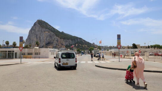 Vista de Gibraltar antes de que la Verja sea retirada