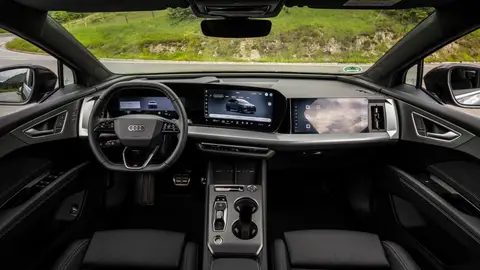 Audi Q4 e-tron Audi Q4 e-tron
