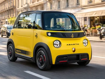 Abarth prepara el coche del escorpión más lento de su historia: se podrá conducir desde los 15 años Abarth prepara el coche del escorpión más lento de su historia: se podrá conducir desde los 15 años