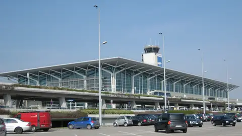 Aeropuerto Basilea-Mulhouse-Friburgo Aeropuerto Basilea-Mulhouse-Friburgo
