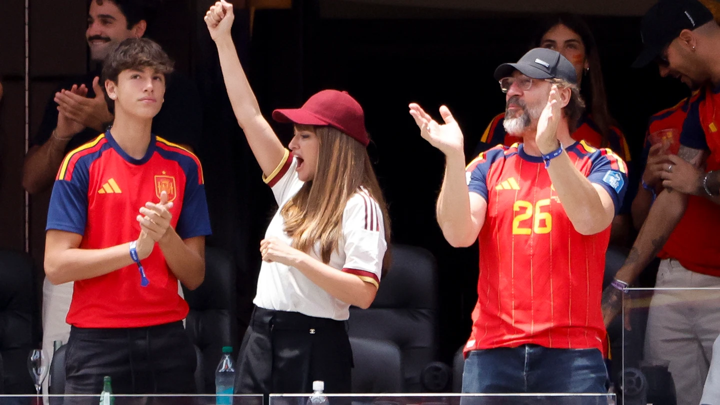 Penélope Cruz, junto a Javier Bardem durante el partido de España-Bélgica en cuartos del Mundial de 2026 Penélope Cruz, junto a Javier Bardem durante el partido de España-Bélgica en cuartos del Mundial de 2026