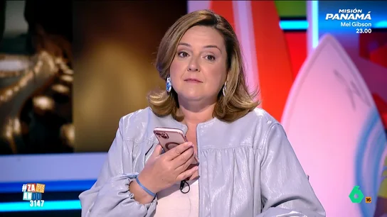 Pilar Vidal desvela detalles de la boda de Susana Griso y la presentadora le manda un audio en directo a Dani Mateo Susana Griso se casa el próximo 25 de julio y Pilar Vidal nos da en Zapeando todos los detalles de una celebración que será informal, casual y donde no habrá mesas asignadas. En ese momento, la presentadora le manda un audio en directo.