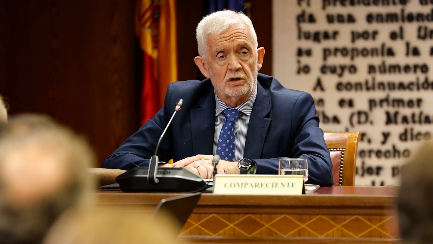 El DAO de la Guardia Civil, Manuel Llamas, durante su comparecencia en la comisión de investigación del caso Koldo del Senado El DAO de la Guardia Civil, Manuel Llamas, durante su comparecencia en la comisión de investigación del caso Koldo del Senado