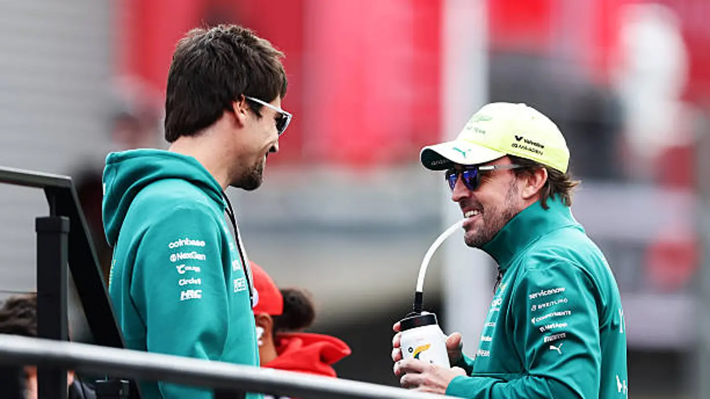 Fernando Alonso y Aston Martin, ansiosos por la llegada de mejoras: "Contamos los días" Fernando Alonso y Aston Martin, ansiosos por la llegada de mejoras: "Contamos los días"