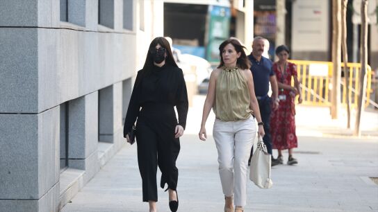 La expareja de Jos&eacute; Luis &Aacute;balos, Jessica Rodr&iacute;guez, a su llegada a la Audiencia Nacional.