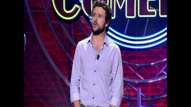 El mon&oacute;logo de Diego Mart&iacute;n sobre su indecisi&oacute;n cr&oacute;nica: "Espa&ntilde;a est&aacute; llena de indecisos, por eso el himno no tiene letra"