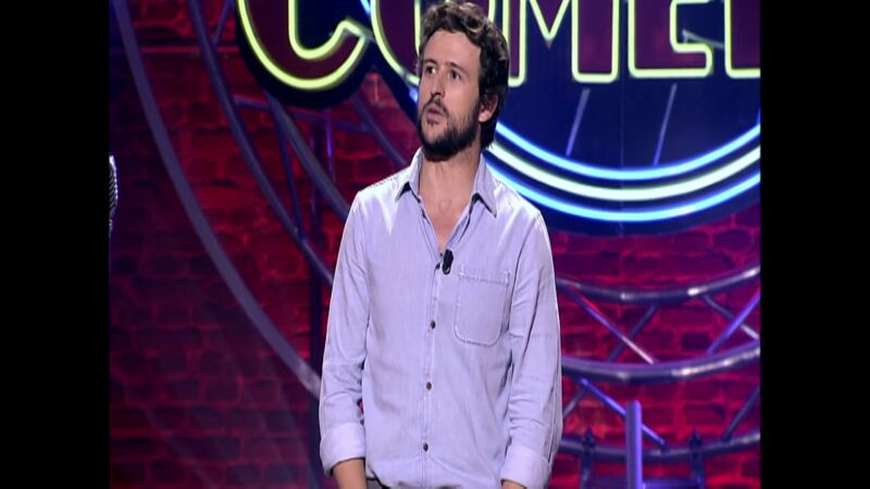 El mon&oacute;logo de Diego Mart&iacute;n sobre su indecisi&oacute;n cr&oacute;nica: "Espa&ntilde;a est&aacute; llena de indecisos, por eso el himno no tiene letra"
