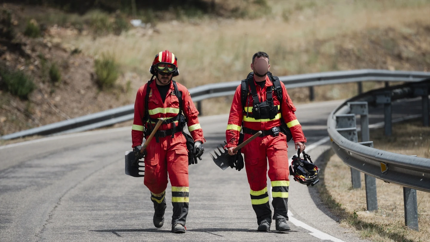 Dos efectivos de la UME Dos efectivos de la UME