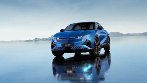 Alpine A390