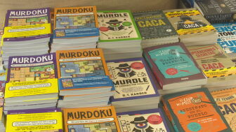 Murdokus, Murdles y pasatiempos en una librer&iacute;a. 