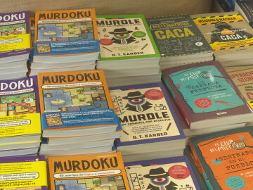 Murdokus, Murdles y pasatiempos en una librería. Murdokus, Murdles y pasatiempos en una librería.