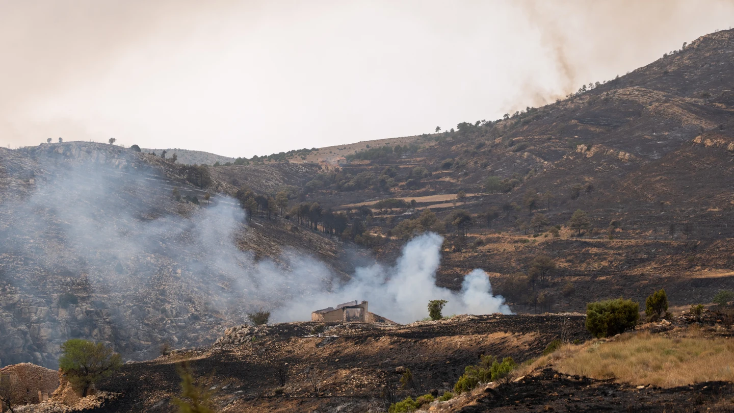 Incendio forestal de Ejulve (Teruel) Incendio forestal de Ejulve (Teruel)
