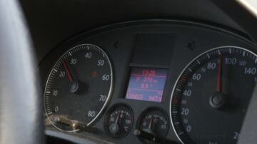 El Gobierno fijar&aacute; la velocidad m&aacute;xima a 100 km/h en estas autov&iacute;as espa&ntilde;olas