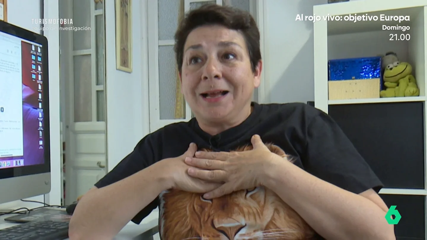 Una vecina de Lavapiés denuncia el auge de los pisos turísticos: "Me quieren quitar el techo para meter a un turista" Una vecina de Lavapiés denuncia el auge de los pisos turísticos: "Me quieren quitar el techo para meter a un turista"