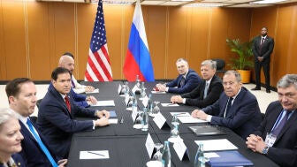 Los jefes de la diplomacia de Estados Unidos y Rusia se reunieron este jueves en Manila para hablar de la guerra en Ucrania. 