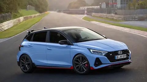 Puede ser el utilitario más divertido que puedes comprar, y no es el Yaris GR Puede ser el utilitario más divertido que puedes comprar, y no es el Yaris GR