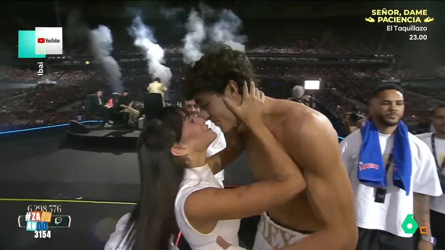Del beso de Plex y Aitana a la emoción de Lola Índigo: estos son los momentos más románticos de La Velada Este sábado tuvo lugar La Velada del Año 6 que enfrentó a numerosos creadores de contenido. Pero, además de golpes y polémica, el evento también nos dejaba otros momentos más emotivos.