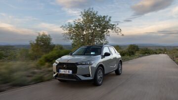 No es el Mini Cooper, pero no le falta personalidad: DS tiene su coche urbano, es h&iacute;brido, refinado y cuesta menos de 30.000 euros
